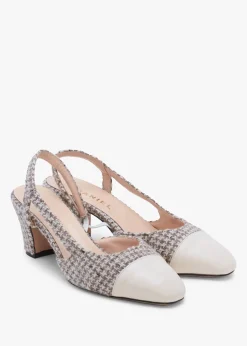 Akira Beige Houndstooth Block Heel Slingbacks