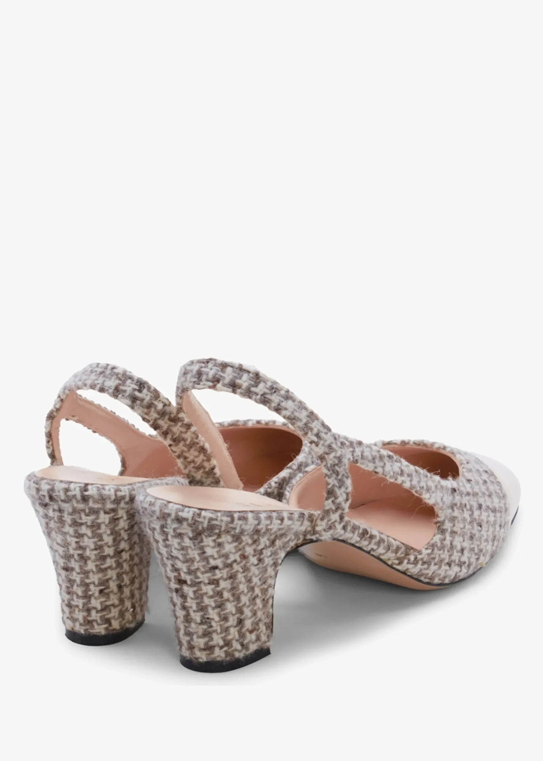 Akira Beige Houndstooth Block Heel Slingbacks