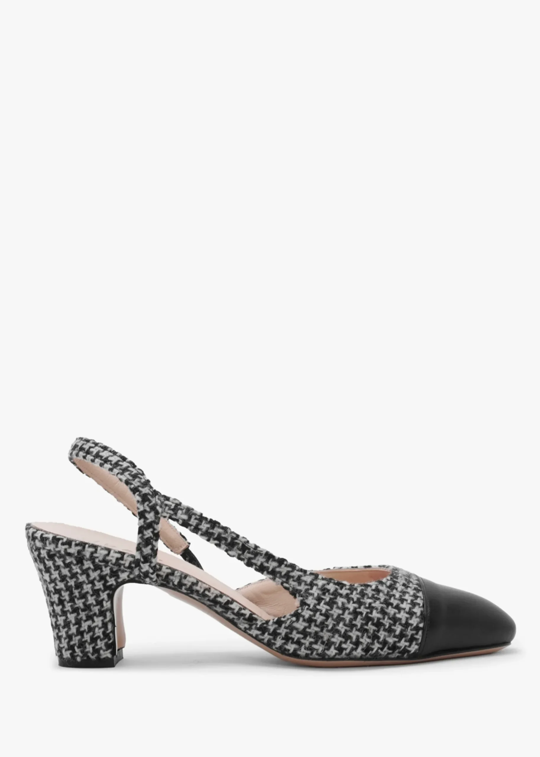 Akira Black Houndstooth Block Heel Slingbacks