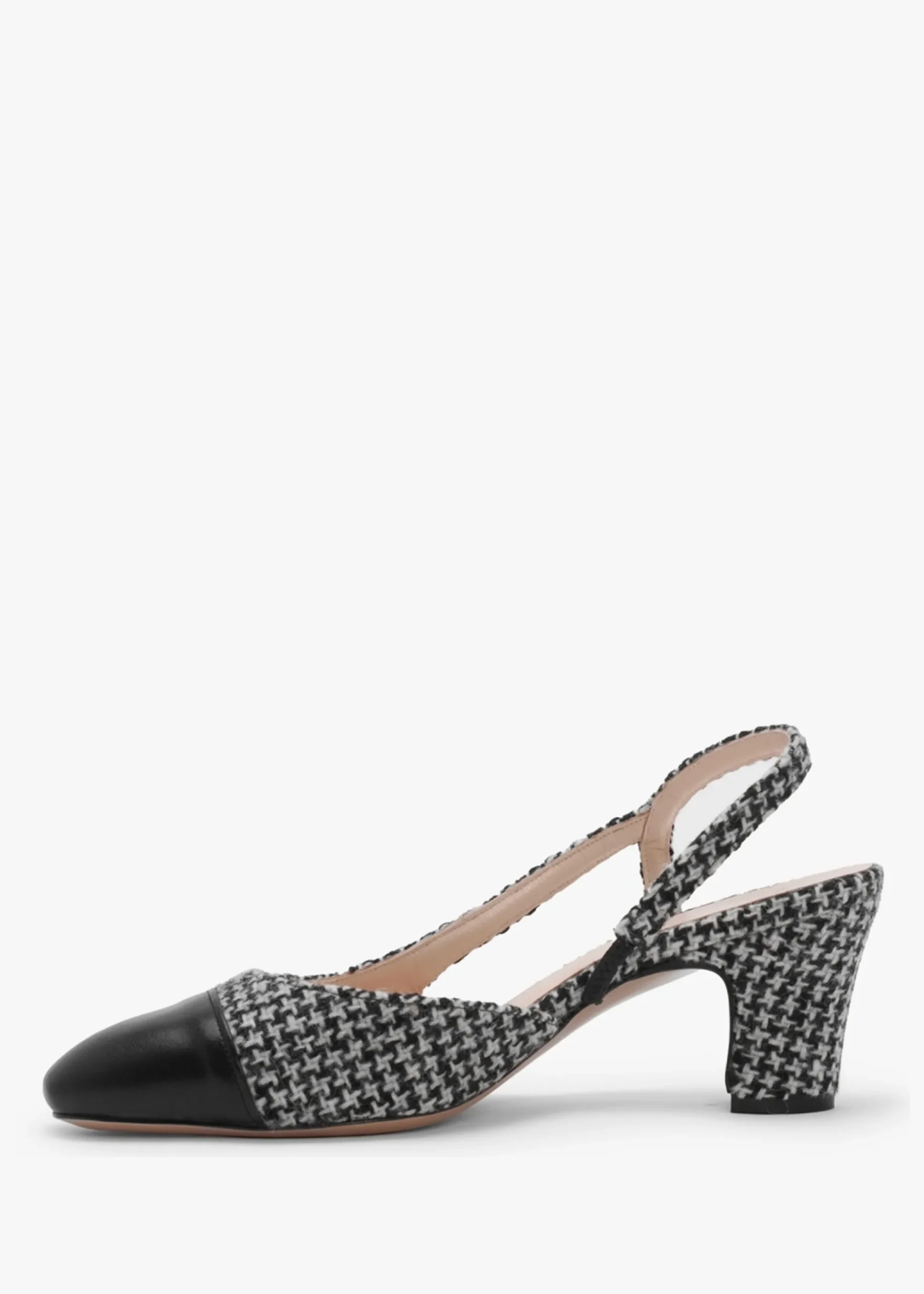 Akira Black Houndstooth Block Heel Slingbacks