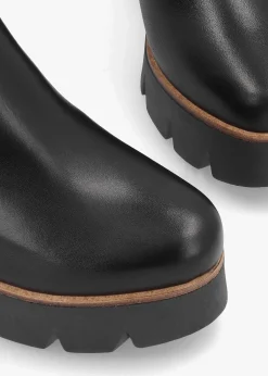 Alpaca Black Leather Wedge Ankle Boots