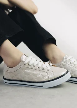 Arzon Diamond Quilted Stone Metallic Leather Trainers