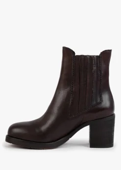 Brown Leather Block Heel Chelsea Boots