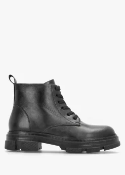 Bule Black Leather Low Ankle Boots