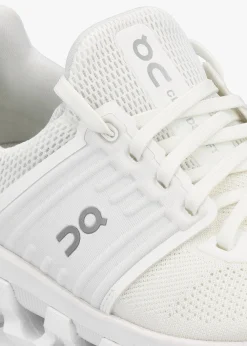 Cloudswift 3 AD Undyed-White White Trainers