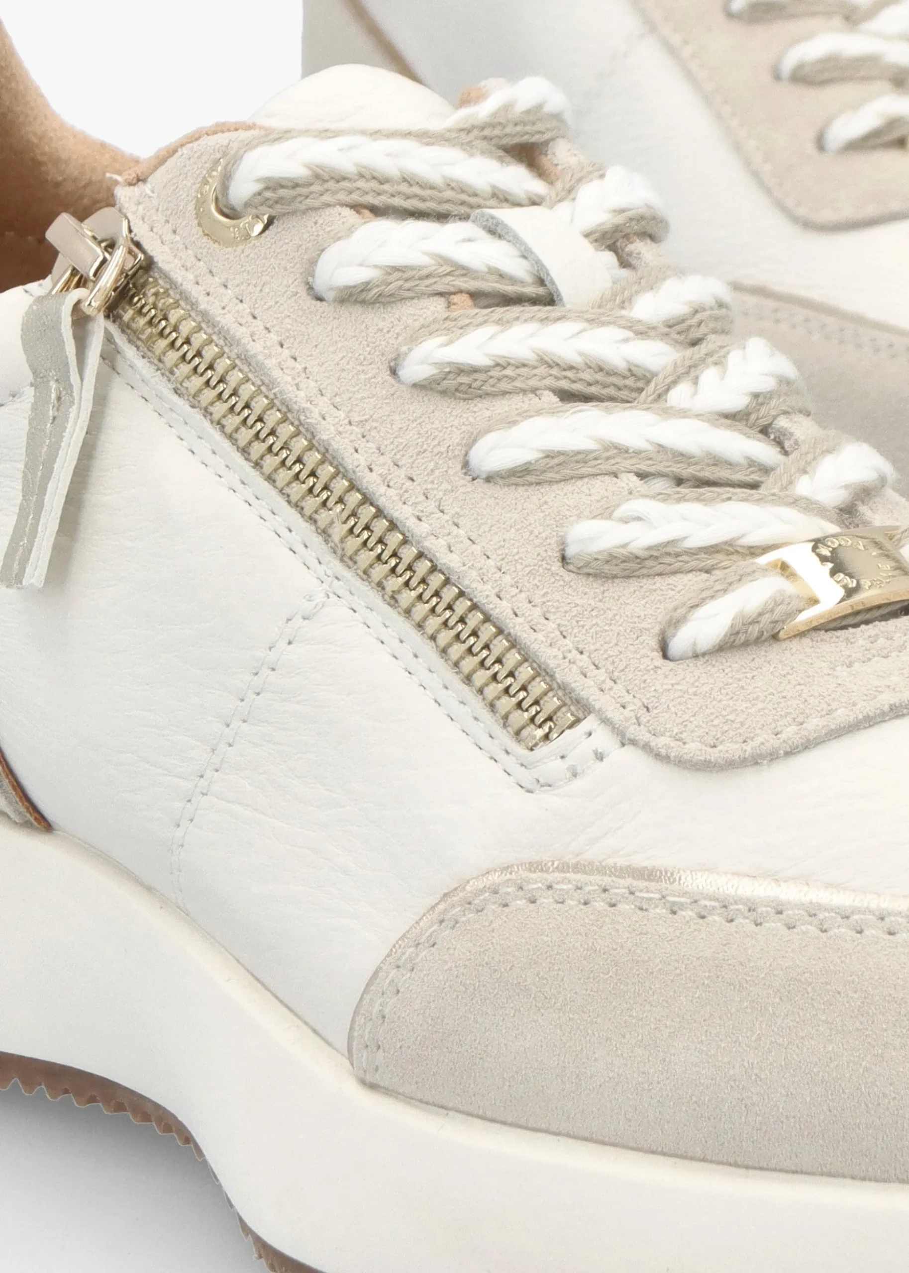 Delphinea White Leather & Suede Trainers