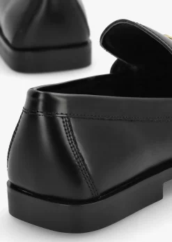 Elinkie Black Leather Metal Link Loafers