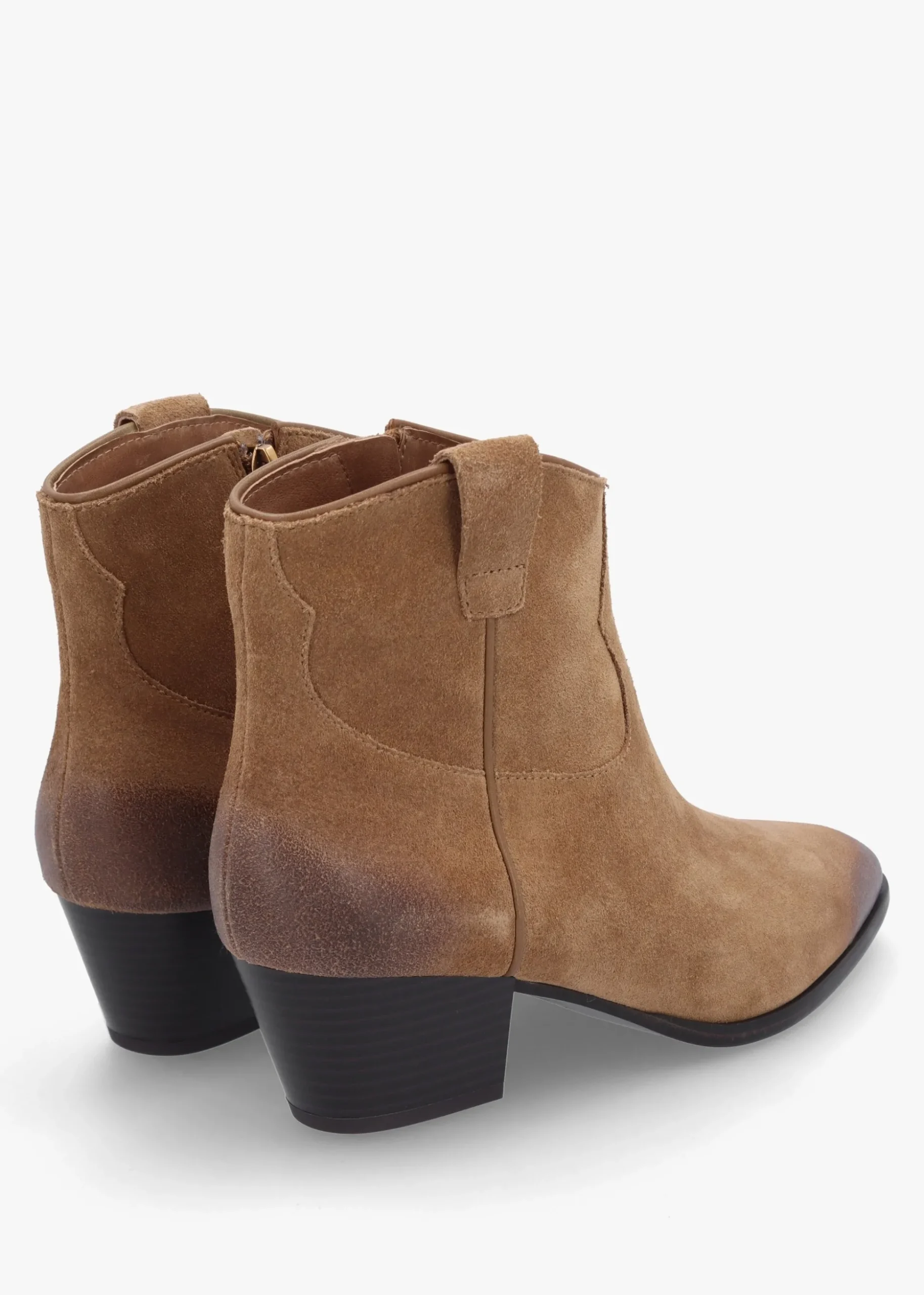 Fame II Land Suede Western Ankle Boots