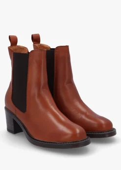 Ichels Tan Leather Block Heel Chelsea Boots