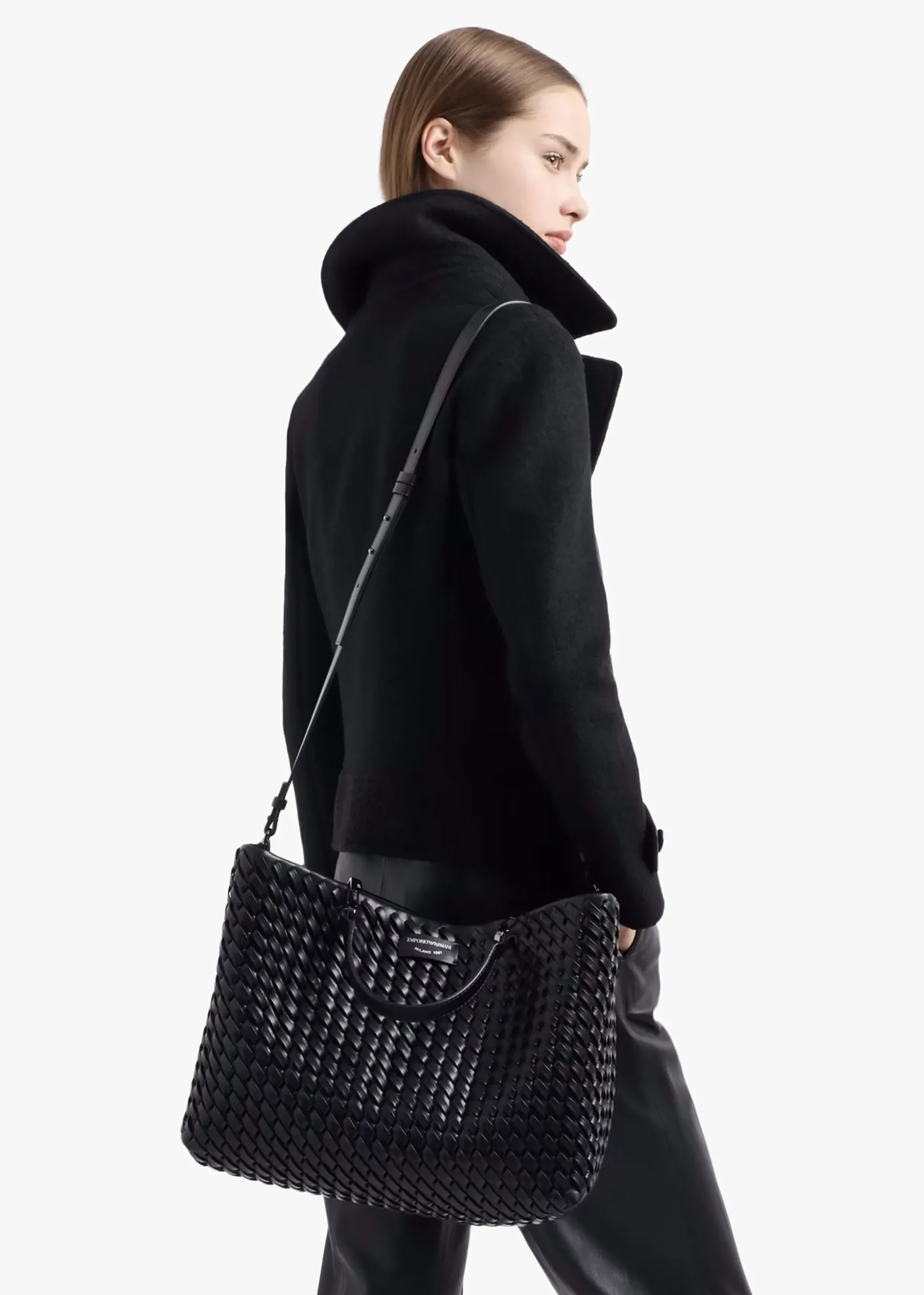 Interwoven Black Shopper Bag With Pouch