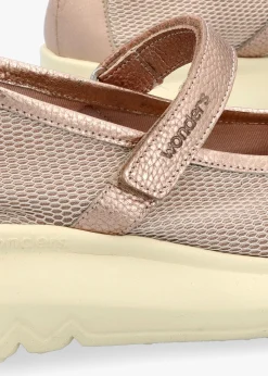 Isaura Nude Sporty Ballerina Pumps
