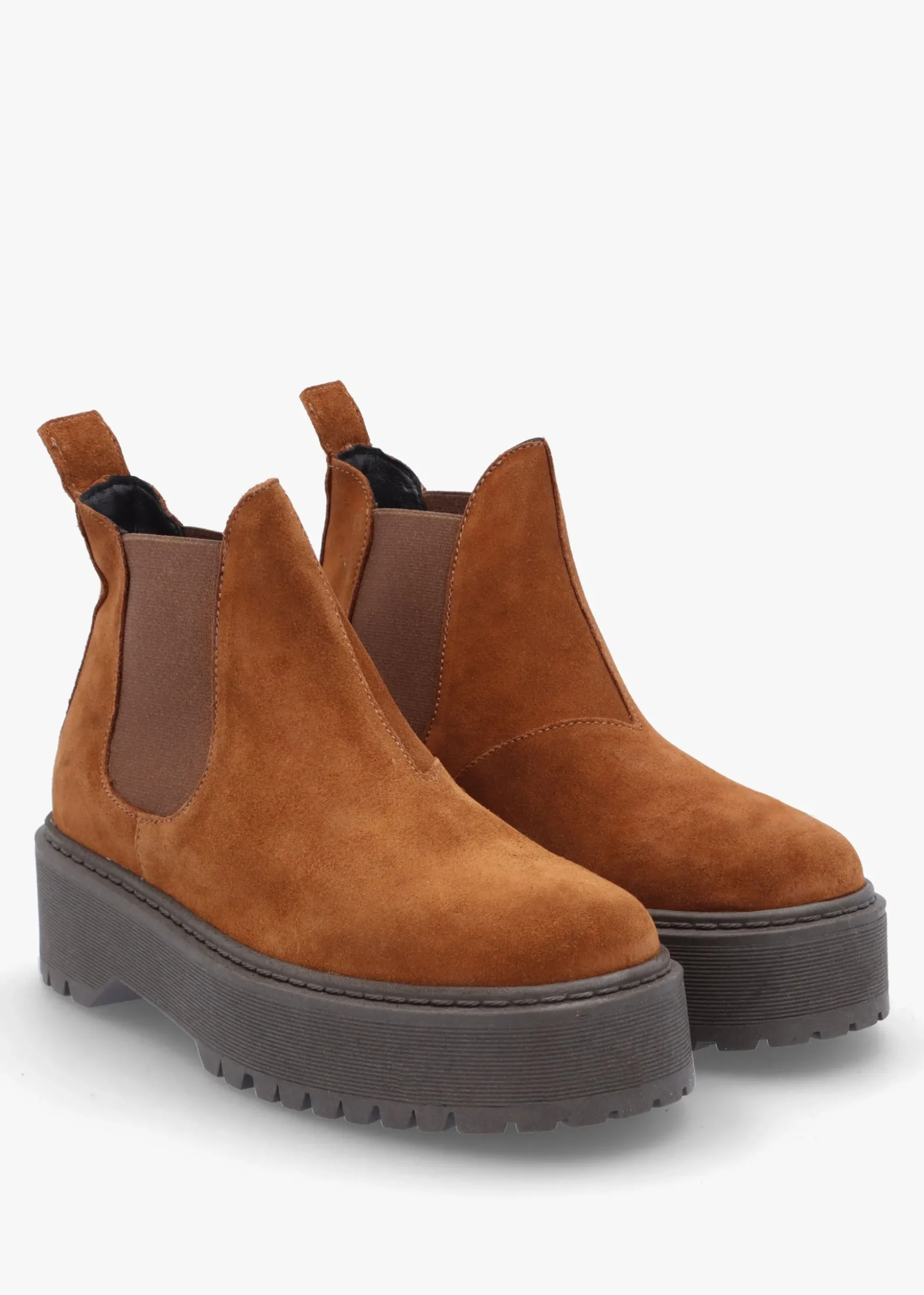 Lassi Tan Suede Chunky Chelsea Boots