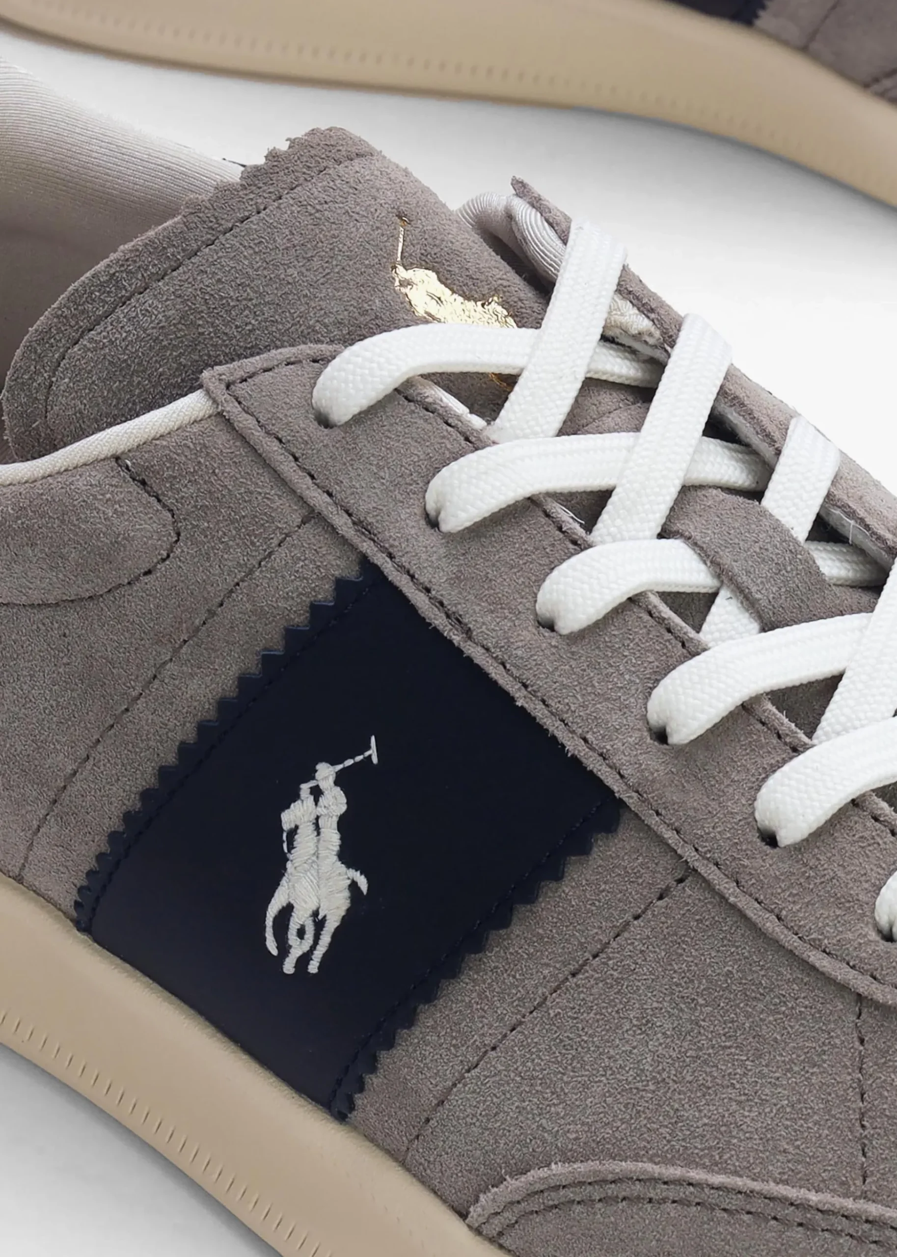 Men’s Heritage Aera Grey & Navy Suede Trainers