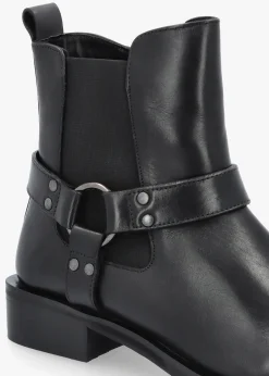 Palanne Black Leather Chelsea Boots