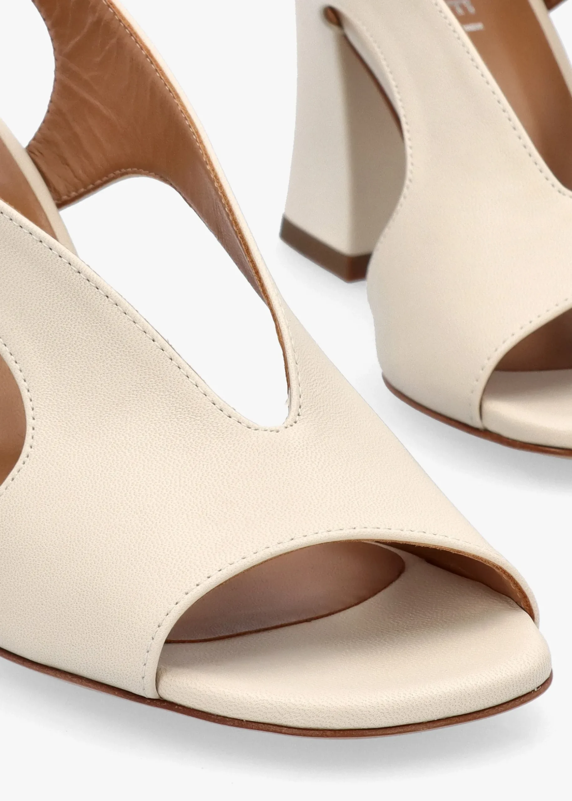Scoop Cream Leather Cut Away Shaped Heel Sandals