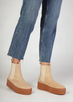 Tred Beige Suede Flatform Chelsea Boots
