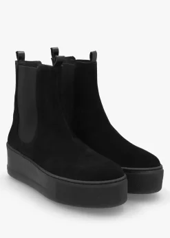 Tred Black Suede Flatform Chelsea Boots